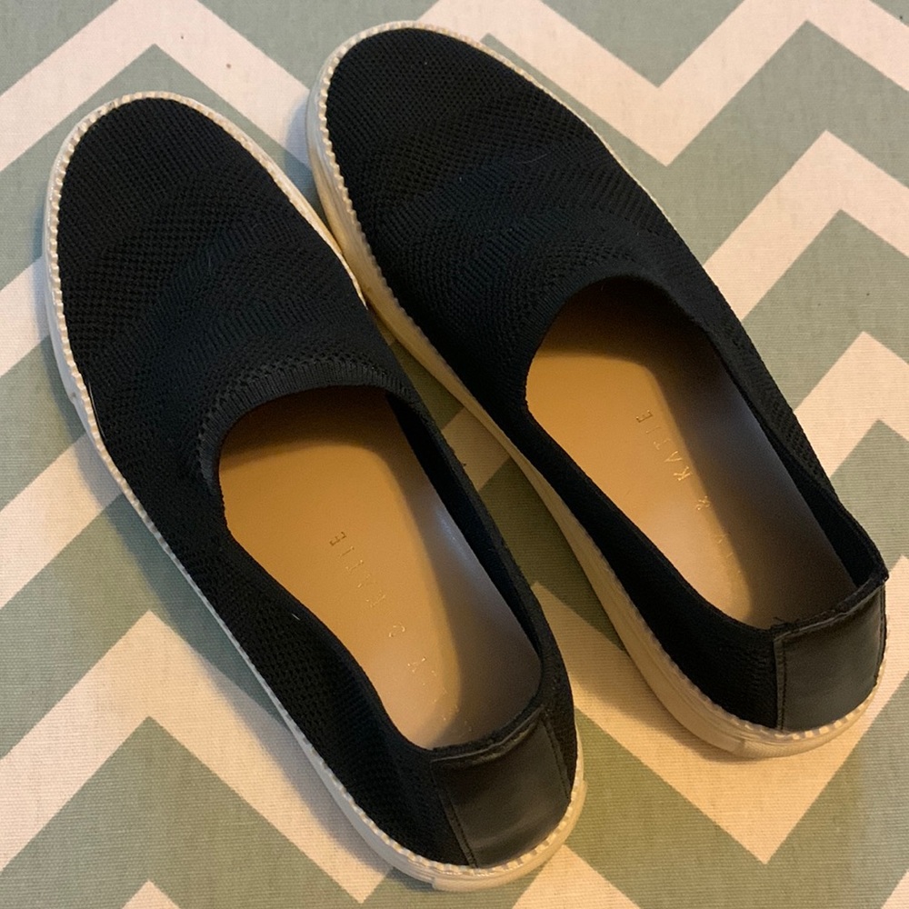 Kelly & Katie Black Stretch Sneakers